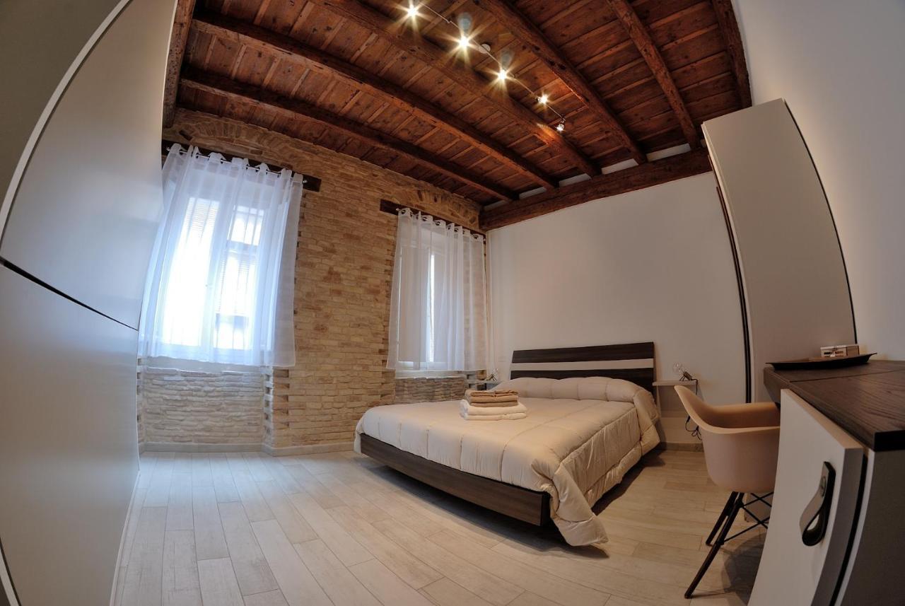 B&B Del Corso Λορέτο Εξωτερικό φωτογραφία